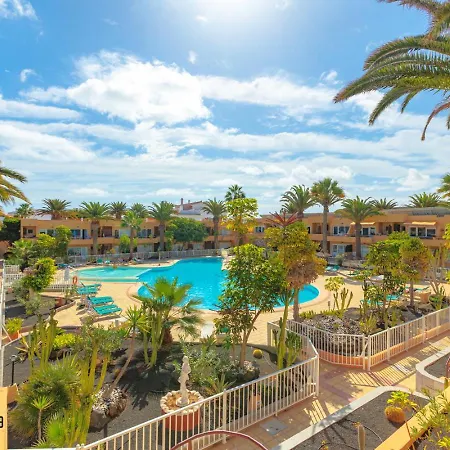Hola Bent Pool And Terrace Irent Fuerteventura *